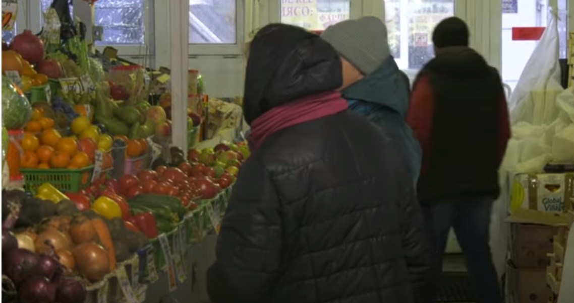 Управление Роспотребнадзора по Воронежской области выявили и изъяли опасные пищевые продукты